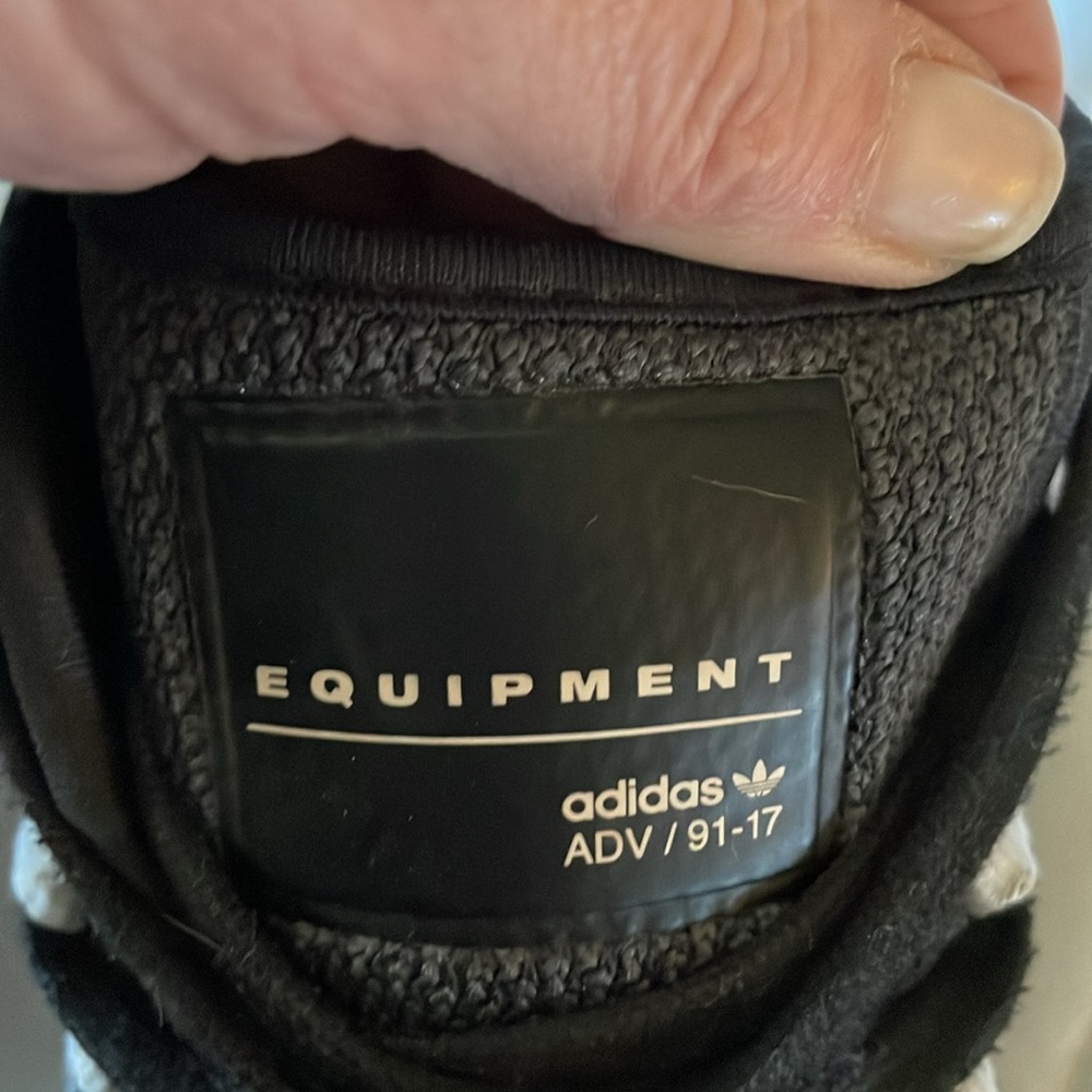 Adidas - Picture 4 of 5